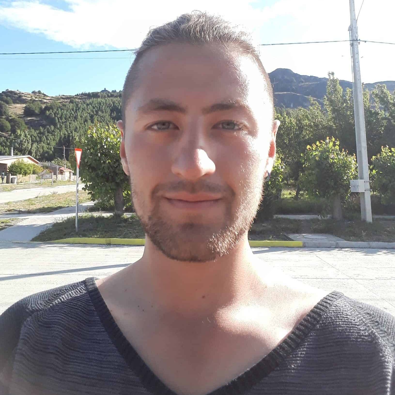 Vallejos Ramírez, Gonzalo